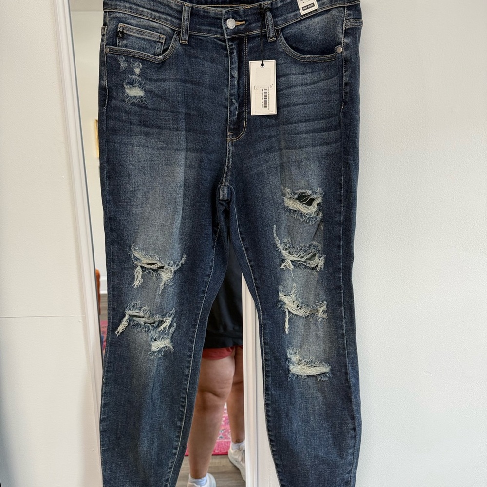 Judy Blue Boyfriend Distressed Blue Jeans
